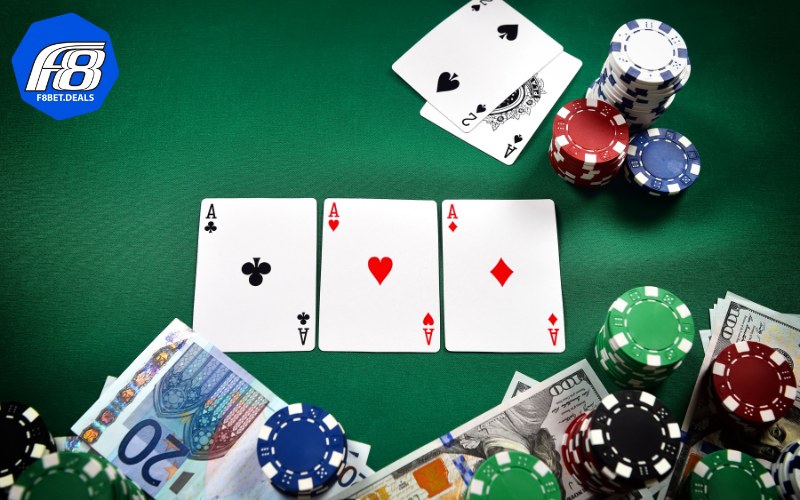 Cách chơi Poker ba lá cơ bản nhất